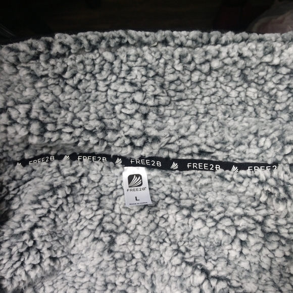 Free2B black jacket - Picture 5 of 11